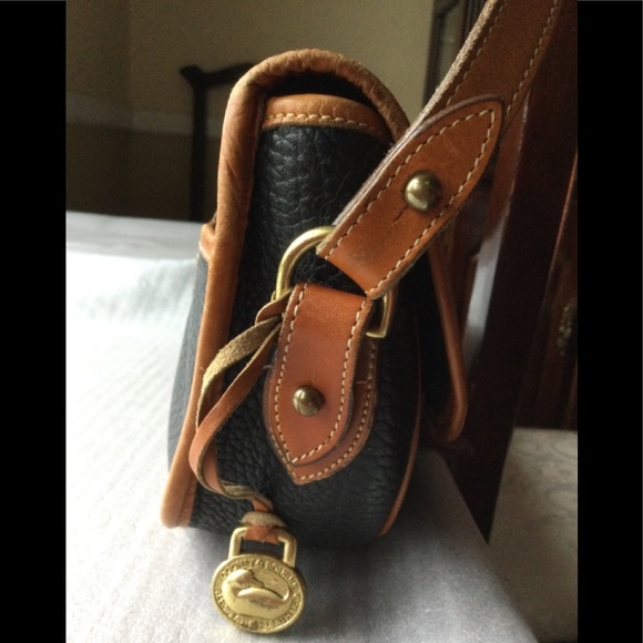 Dooney & Bourke AWL Shoulder Crossbody Bag Blue Black/British Tan - Picture 8 of 16